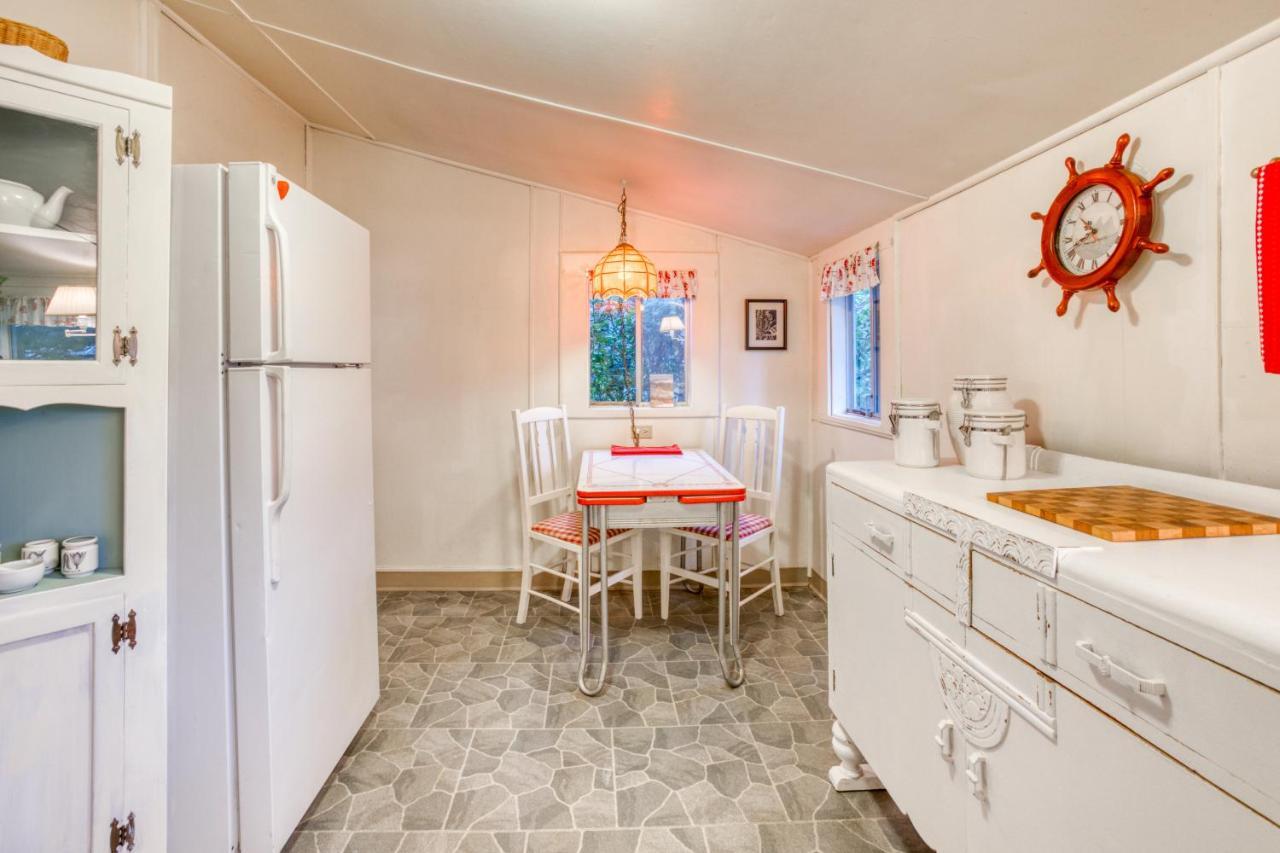 Seaside Classic Cozy Bungalow Εξωτερικό φωτογραφία
