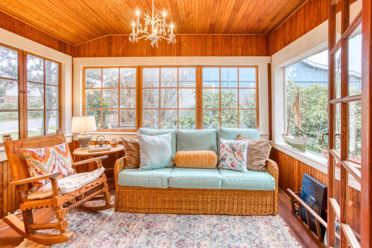 Seaside Classic Cozy Bungalow Εξωτερικό φωτογραφία